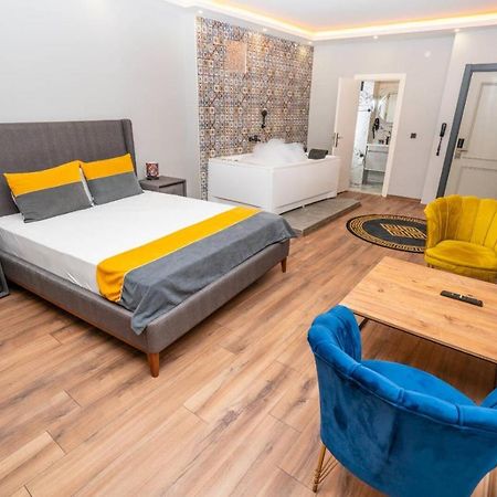 Comfort Inn Suites İstanbul Dış mekan fotoğraf